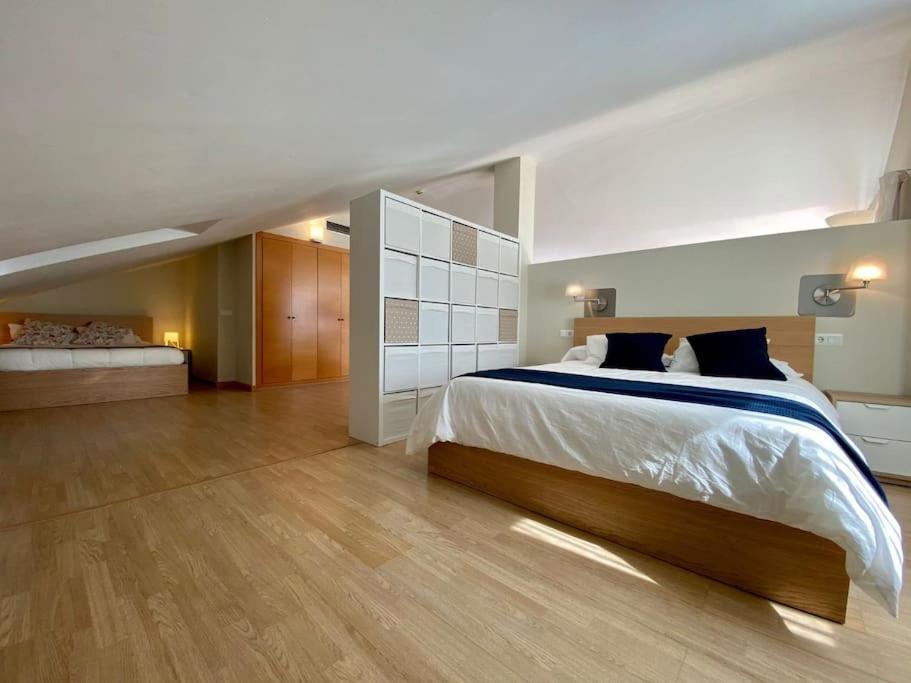 Exclusive Beachfront Penthouse Apartamento